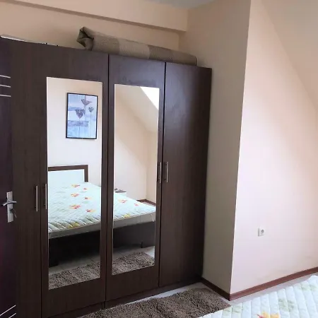 Appartement Ganz Real Estate 3
